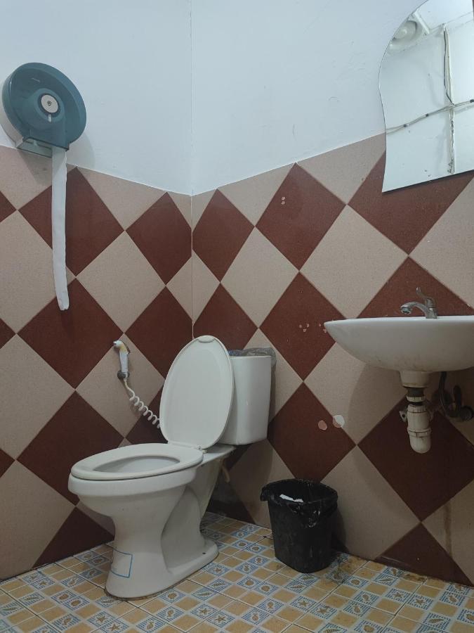 Vernice Backpacker Hostel Vientiane Ruang foto